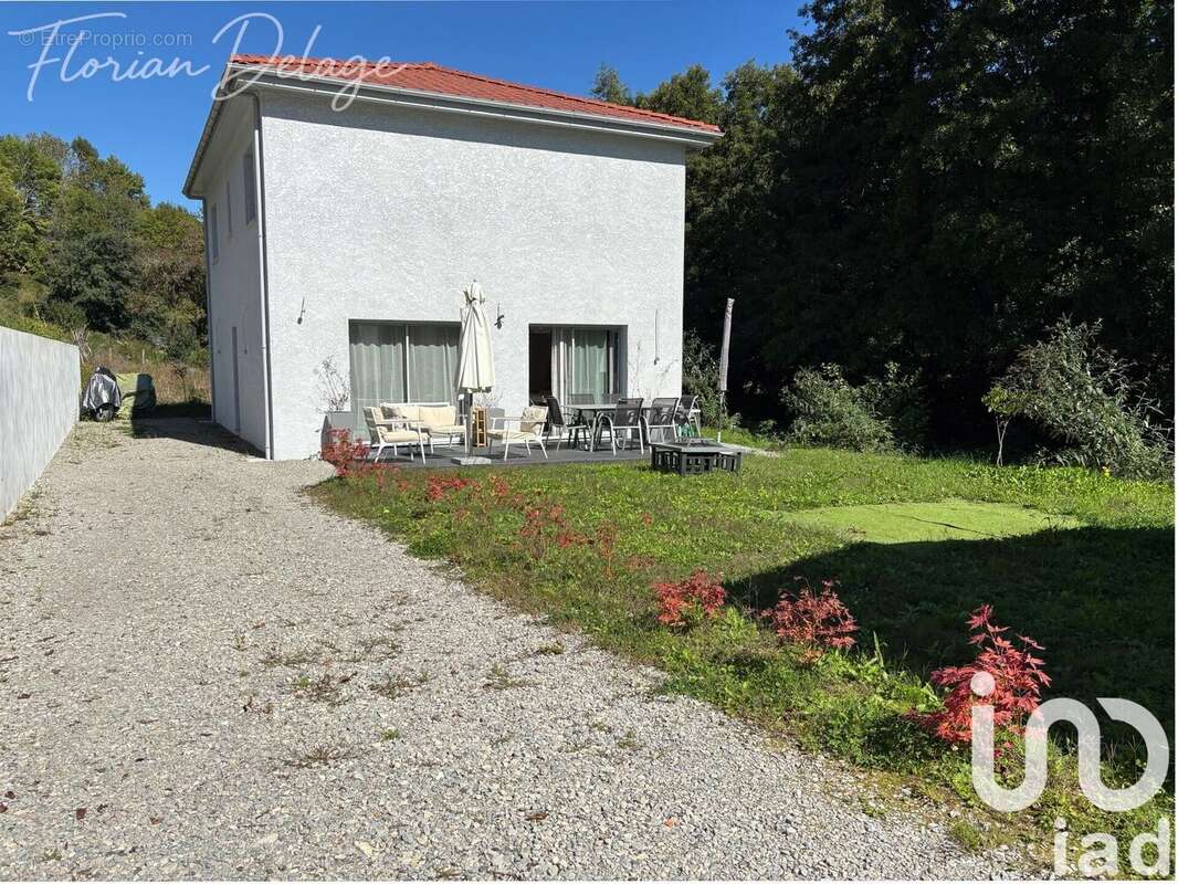 Photo 2 - Maison à CHEVRY