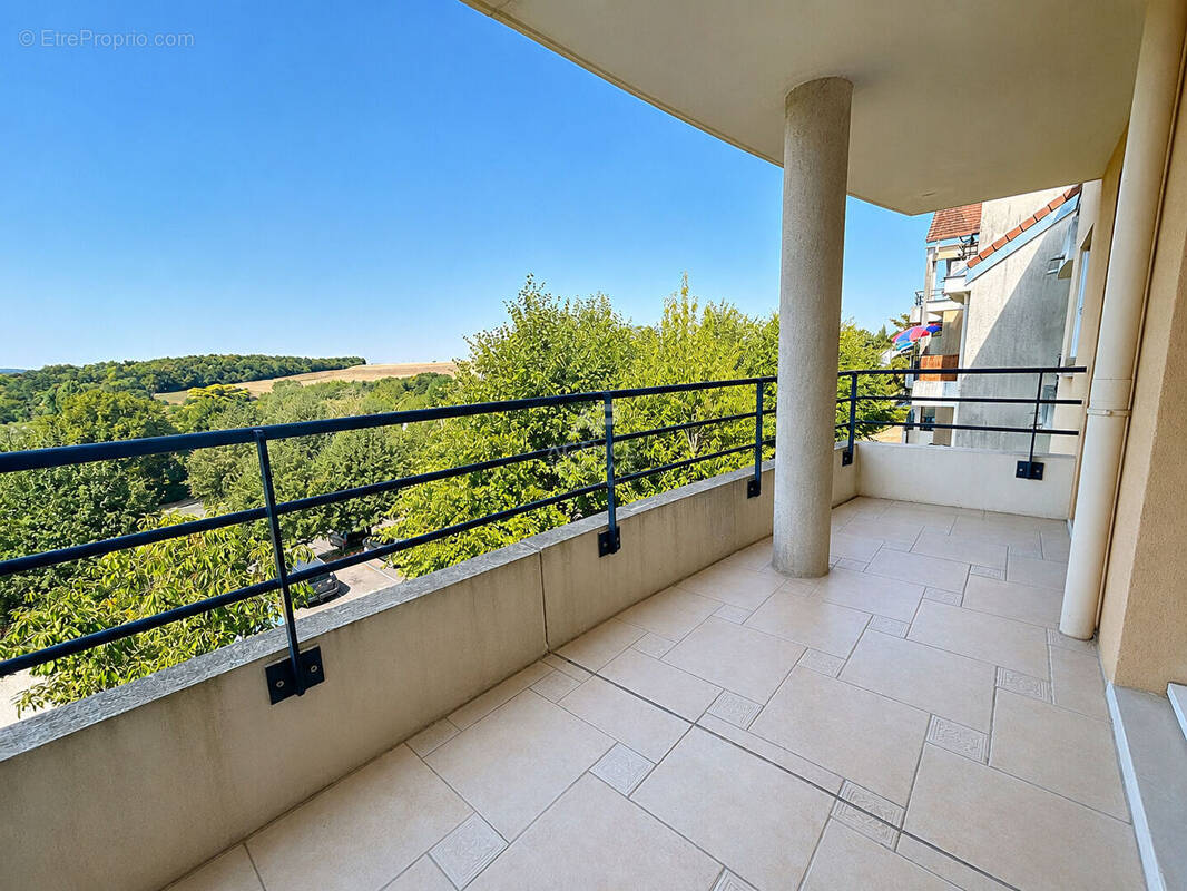 Appartement à MEULAN