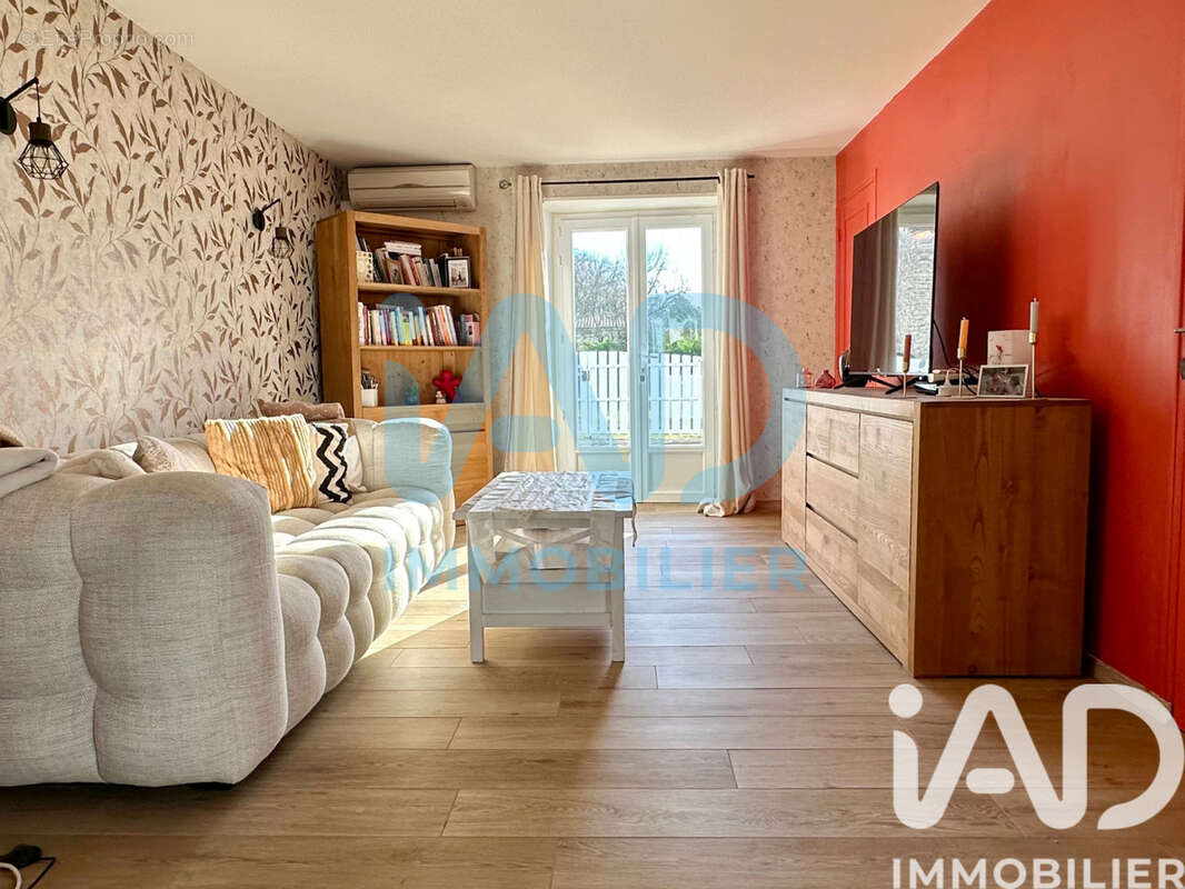 Photo 2 - Maison à BREUILLET