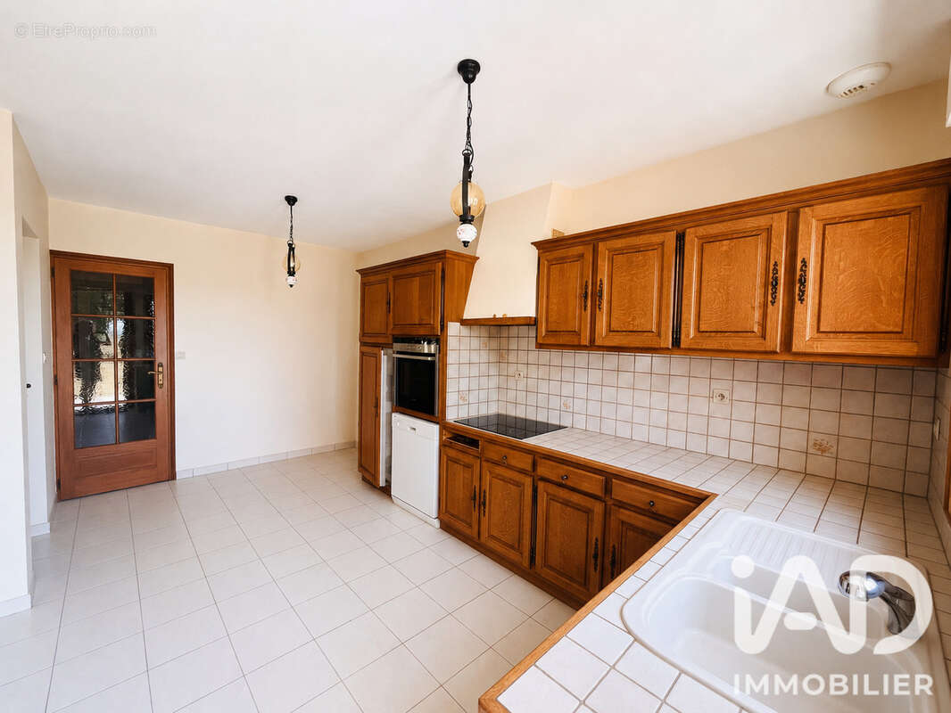 Maison 114 m² à Saint-Saulve  - photo 5