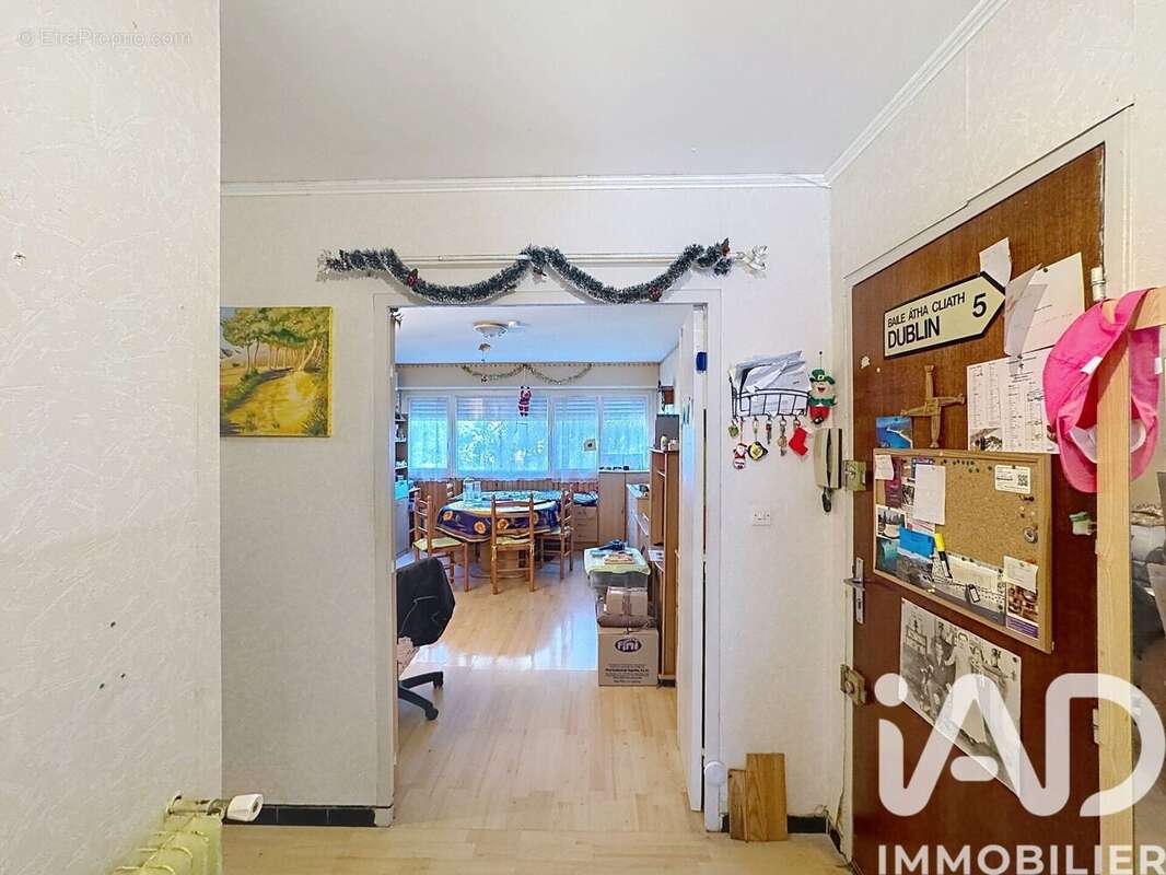 Photo 2 - Appartement à NIMES