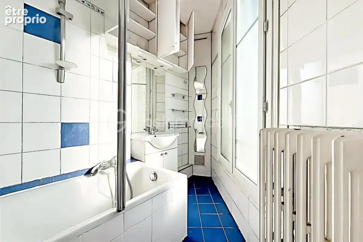 Trois pieces dernier etage, soleil, vue degagee - photo 14