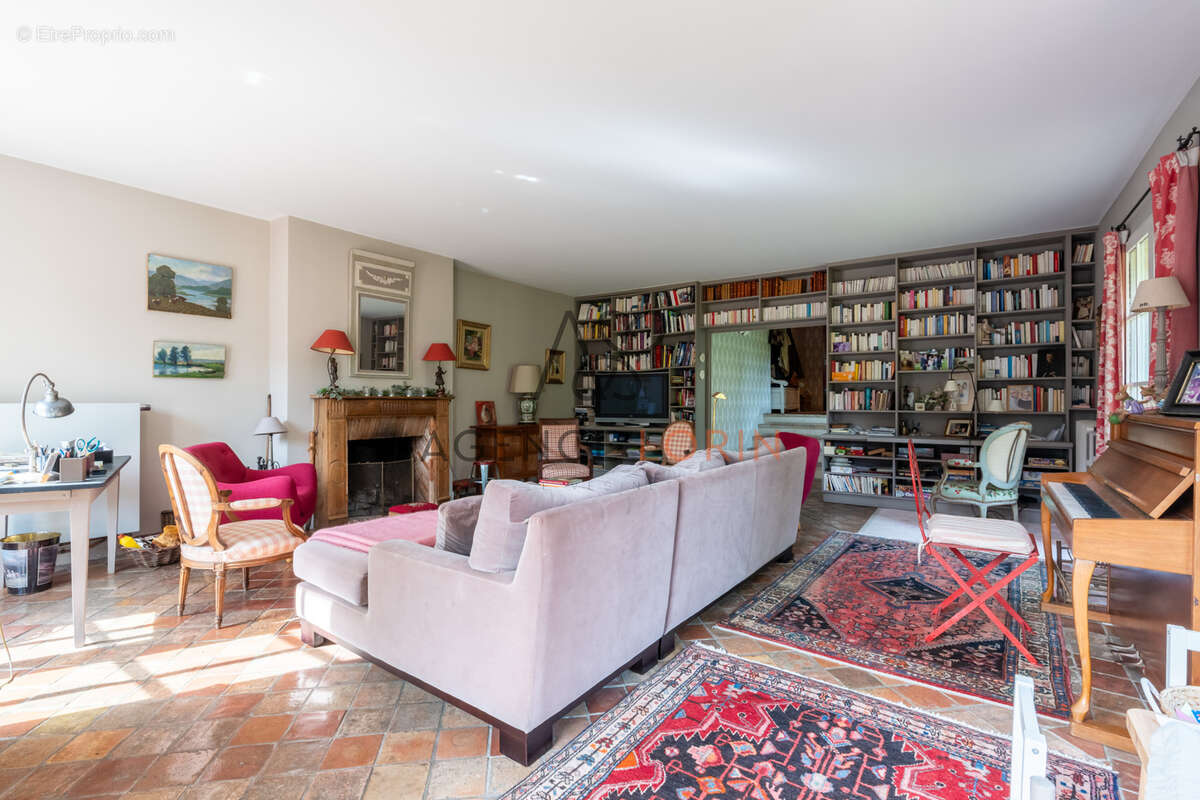 Maison à LE PECQ