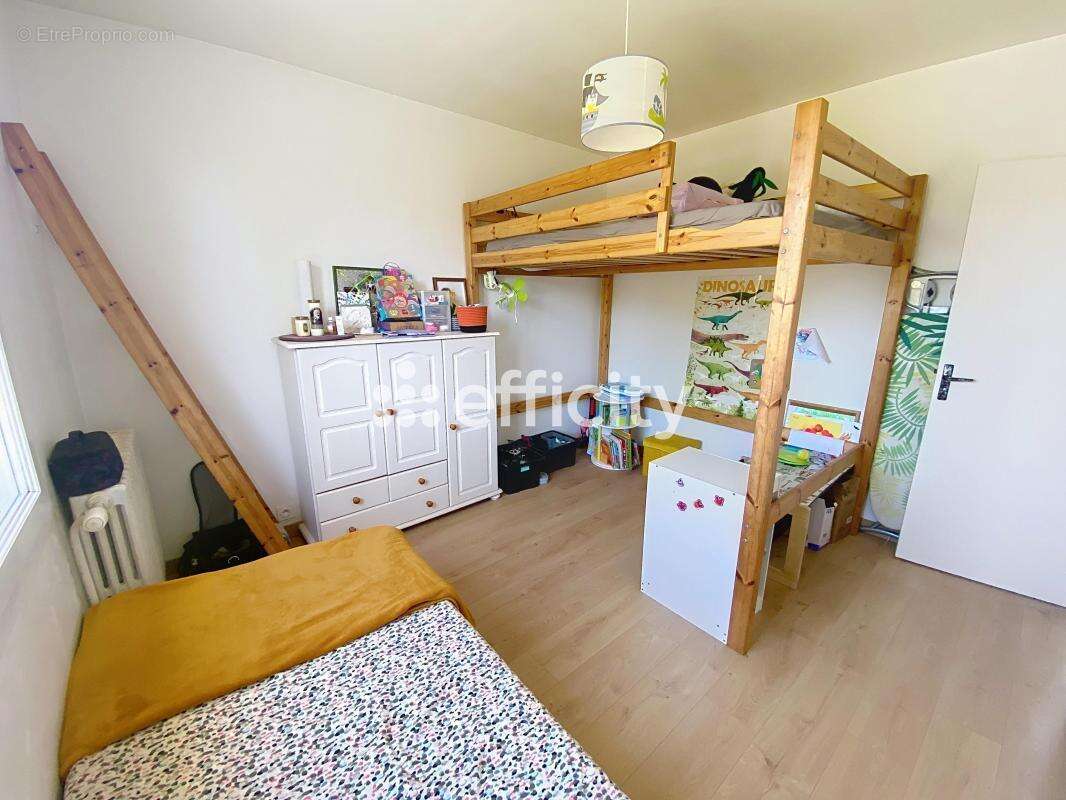 Maison à SAINT-MAURICE-SUR-FESSARD