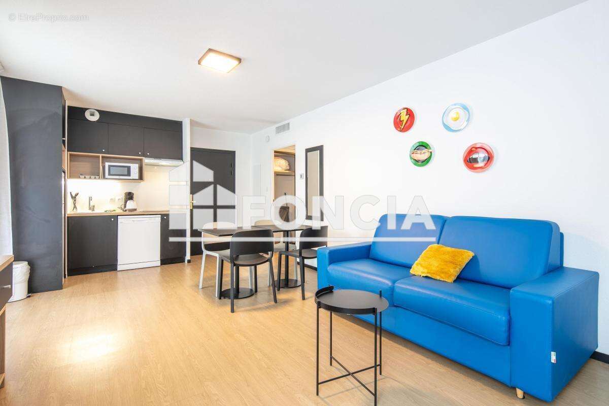 Vente - Appartement en résidence services - 3 pièces - 52,38 m² - photo 9