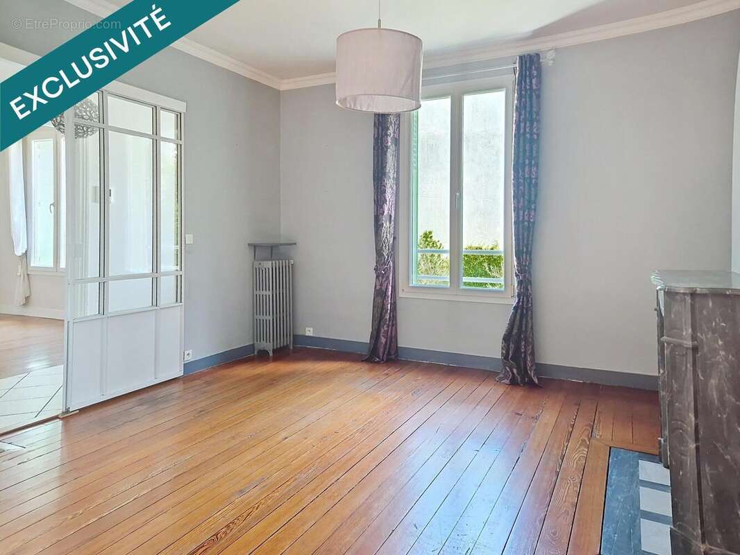 Photo 3 - Maison à SAINT-MAUR-DES-FOSSES