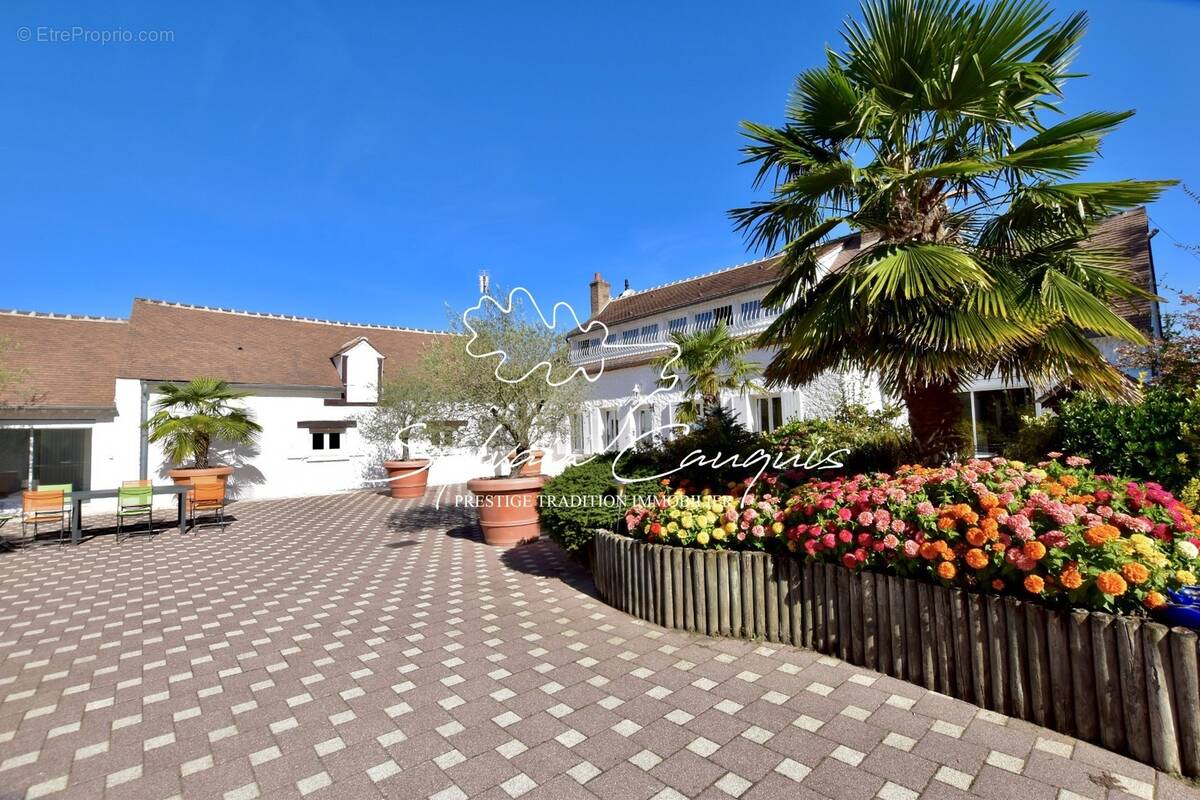 Maison à CHATEAUNEUF-SUR-LOIRE