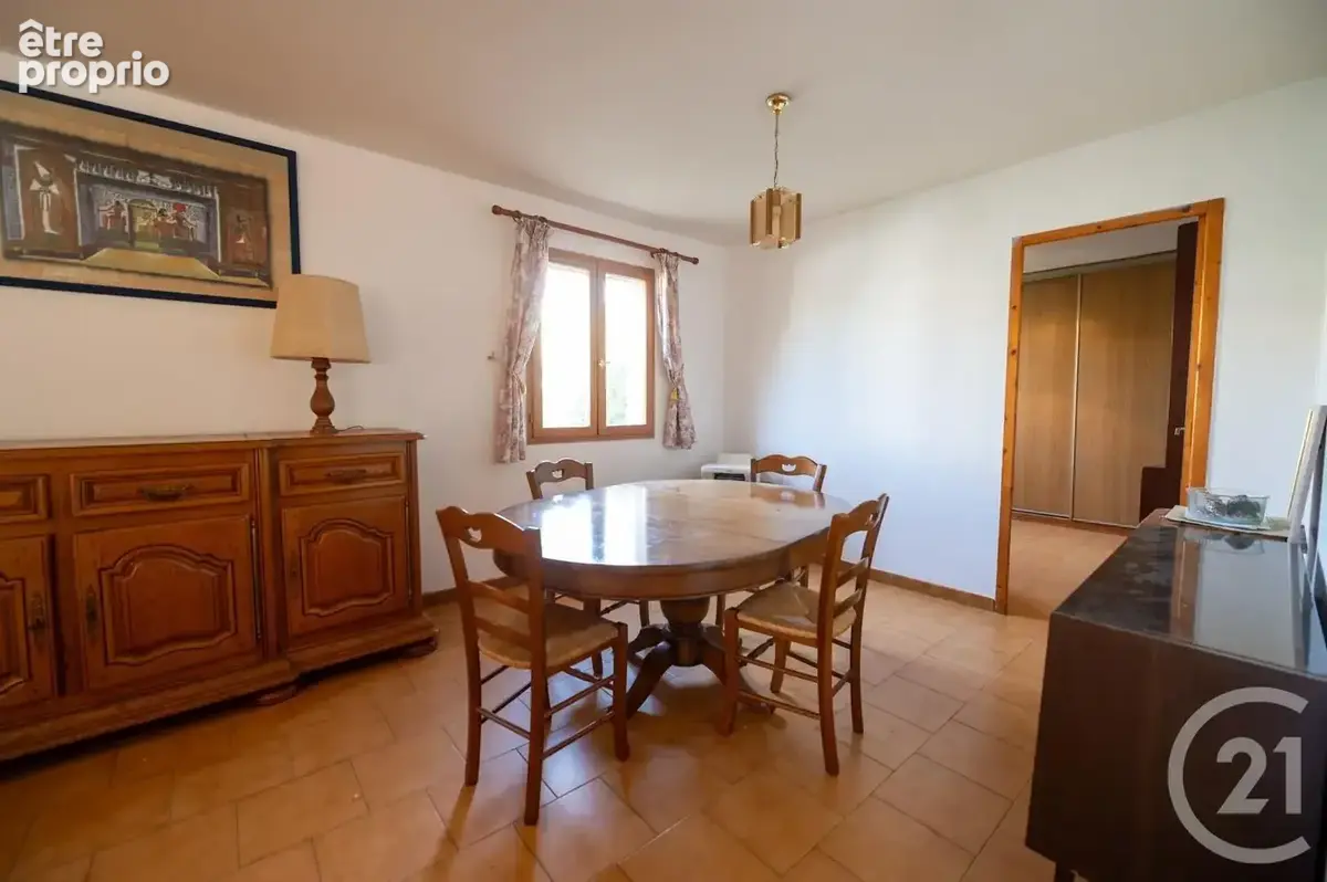 Maison 4 pièces 121 m² à vendre à Bormes-Les-Mimosas (83230) - photo 6