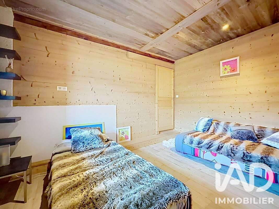 Maison 140 m² à Taninges  - photo 9