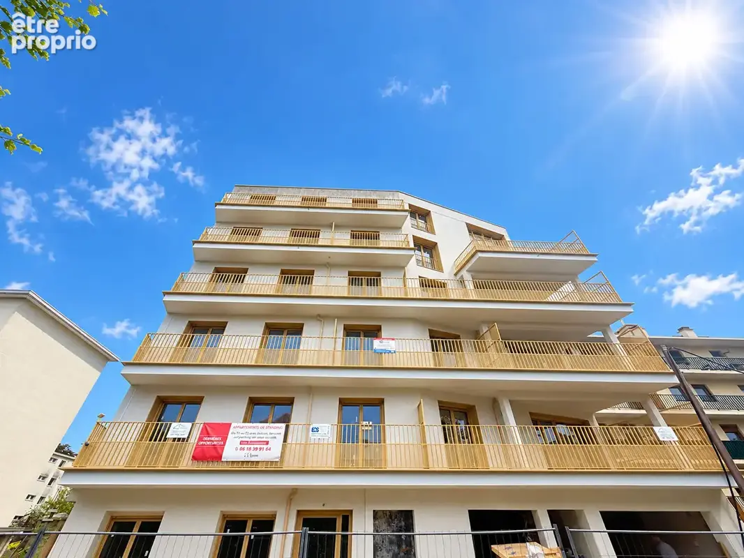 Appartement à FONTENAY-SOUS-BOIS