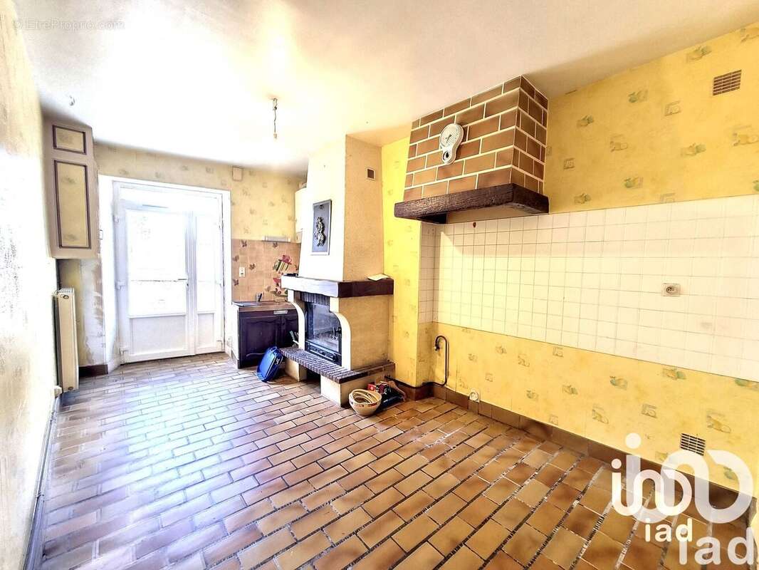 Photo 4 - Maison à LEIGNES-SUR-FONTAINE