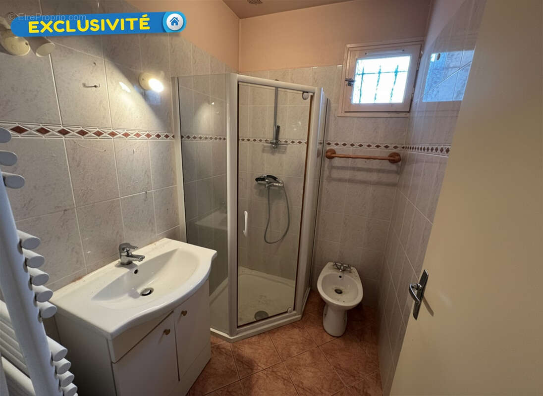 Maison à SAINT-MARTIN-D'ABBAT