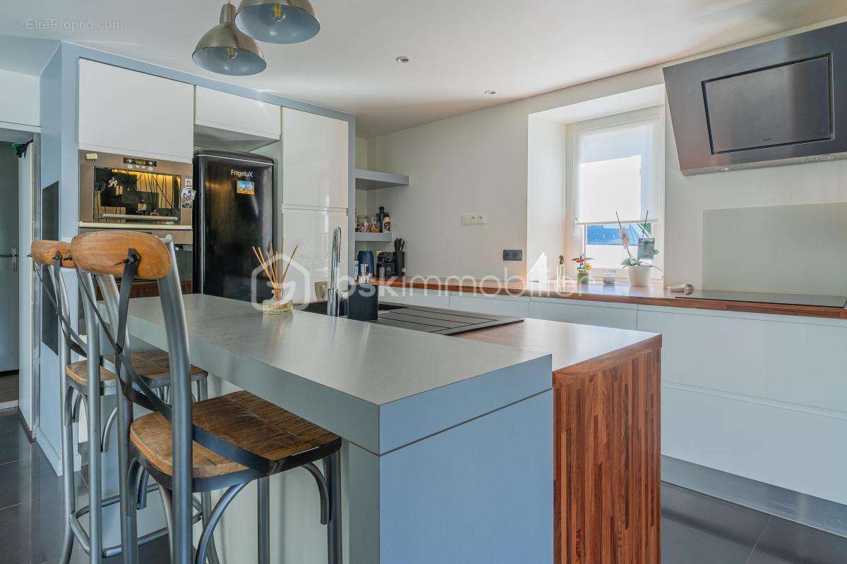 Appartement à PRINGY