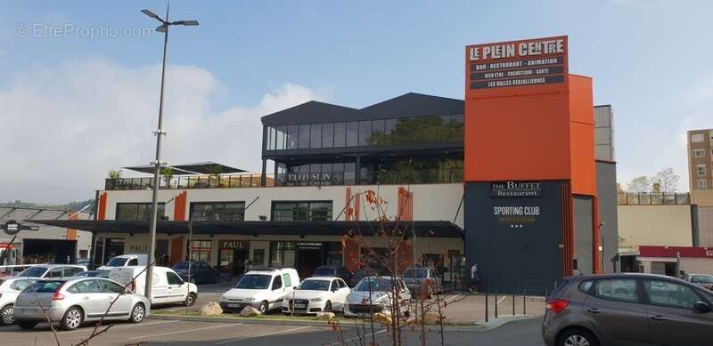 Commerce à BOURGOIN-JALLIEU