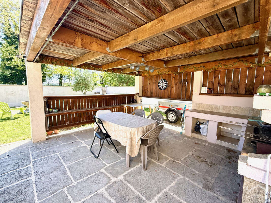 Maison à BOLLENE
