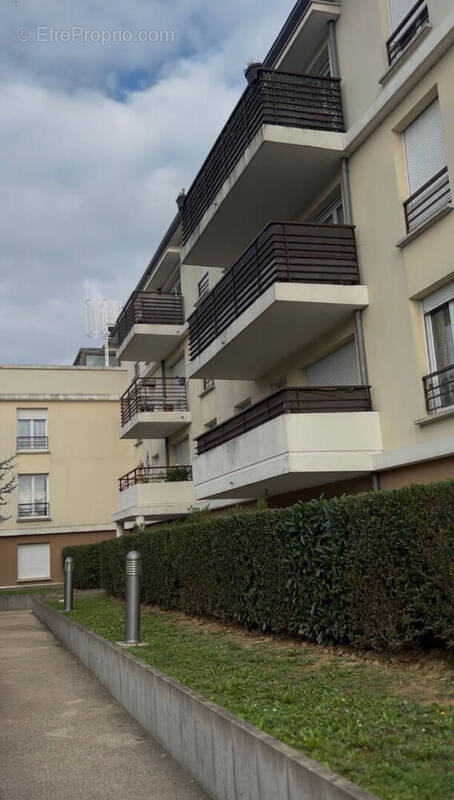 Appartement à LIVRY-GARGAN