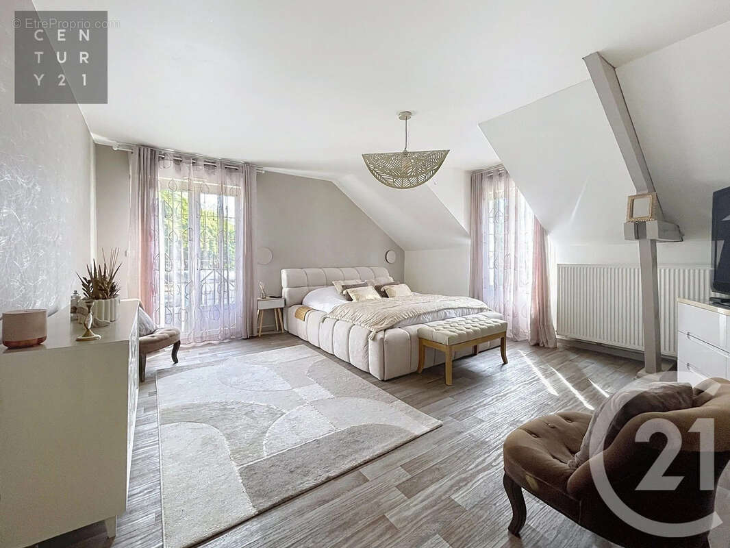 Maison 202 m² à Troyes  - photo 14