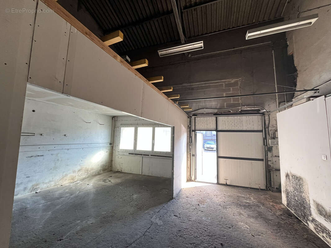 Commerce à CLOUANGE