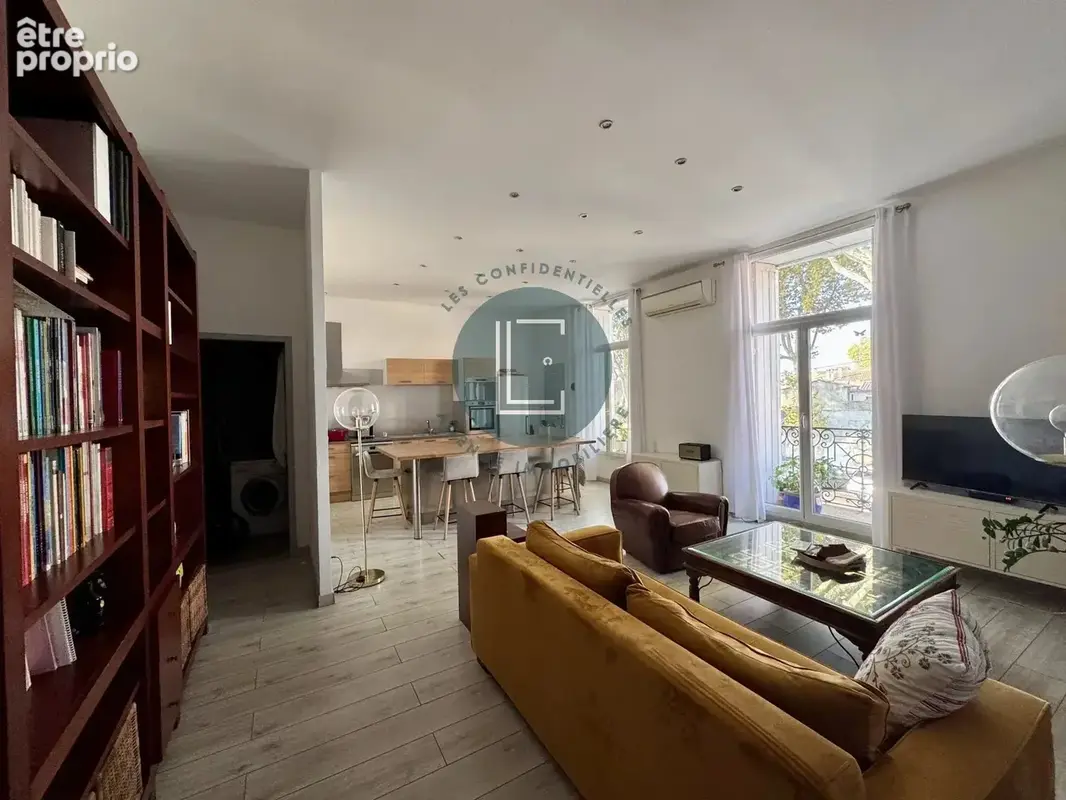 Appartement à MAUGUIO