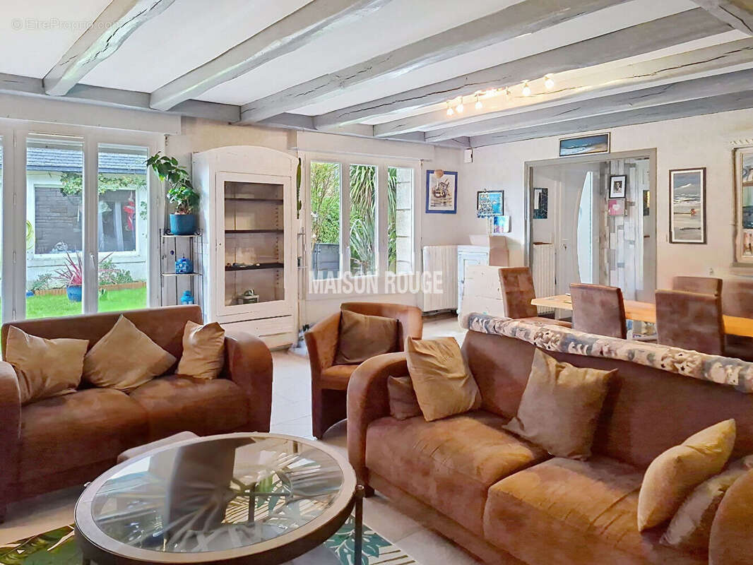 Maison à PLOUGOUMELEN