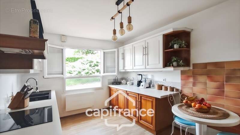 Maison à vendre 6 pièces 142 m² LALINDE (24) - Terrain 1933 m² - photo 8
