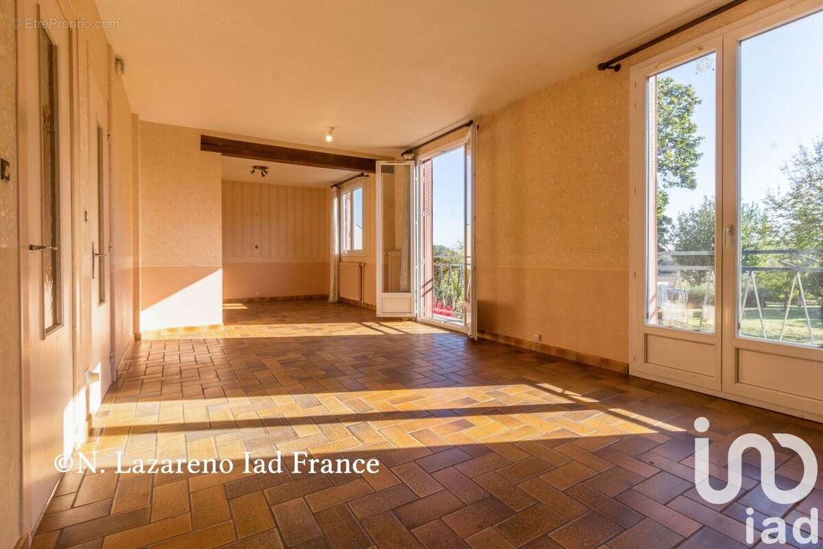 Maison 106 m² à Marigny-Les-Usages  - photo 7
