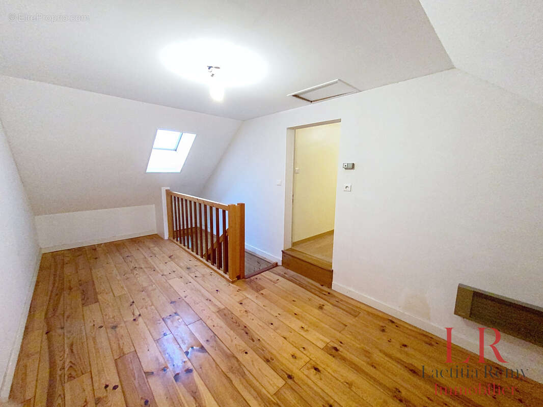 Maison t5 blain - photo 6