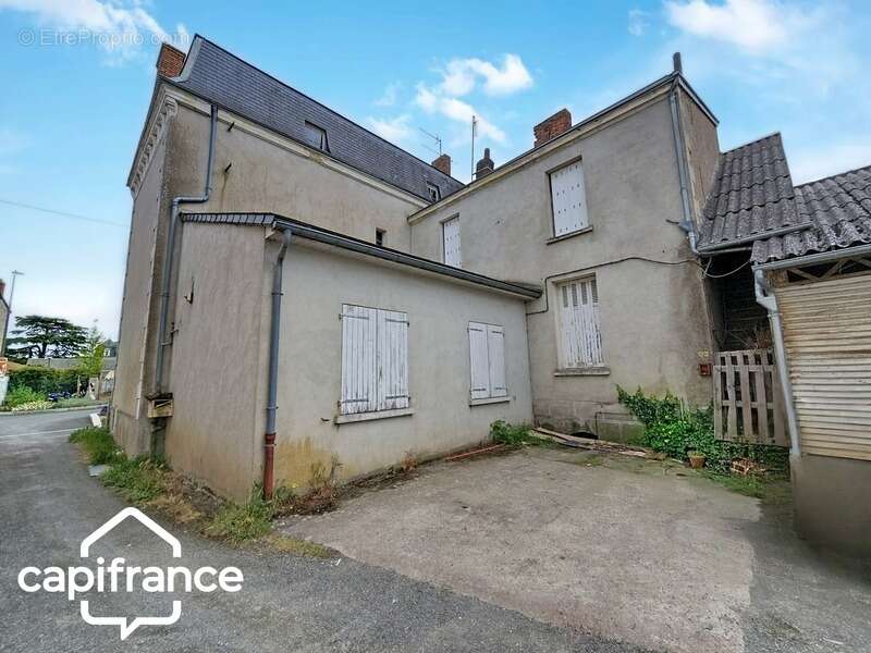 Maison à THOUARS