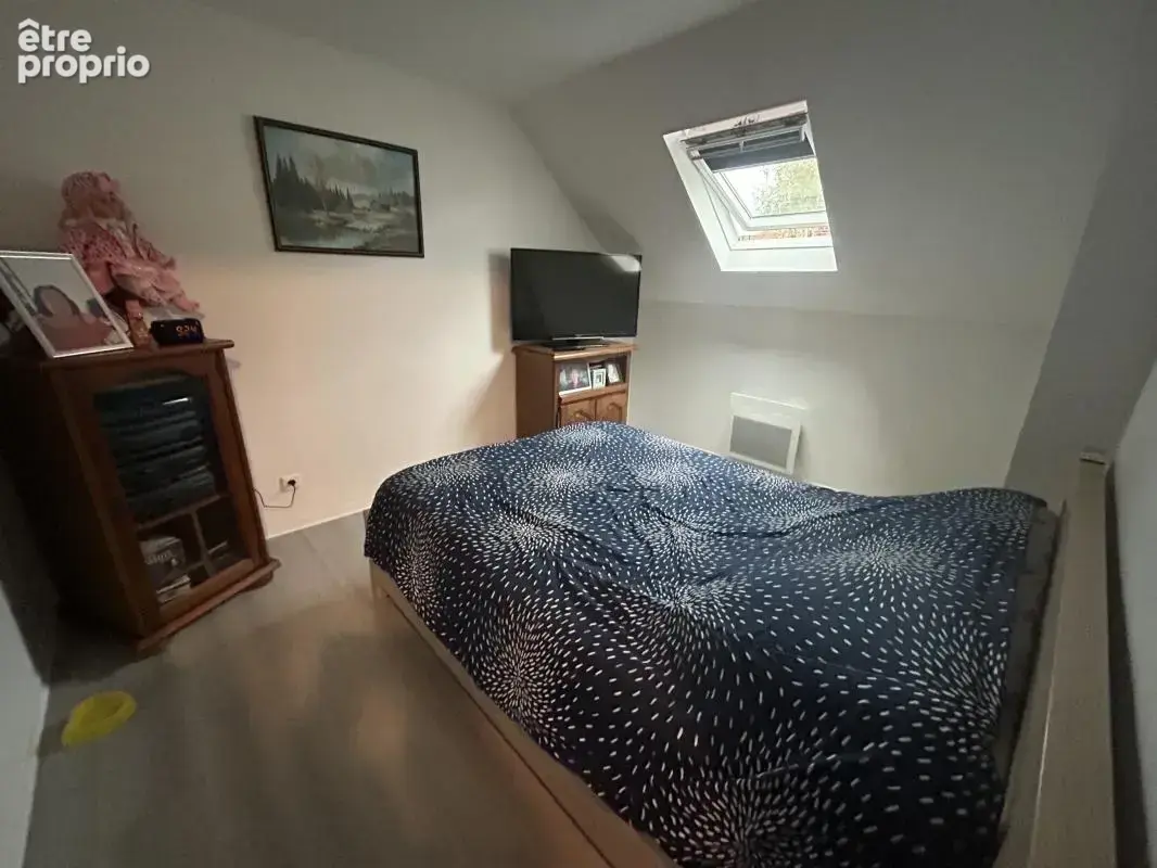 Ensemble immobilier située à Fourmies composé de 4 maisons rénovées et louées, rapport 9 % net - photo 5