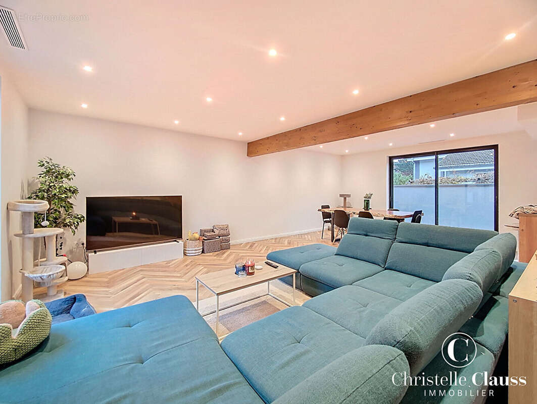 Maison à OBERHOFFEN-SUR-MODER