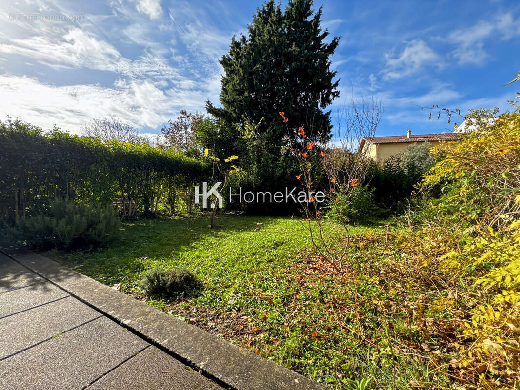 Appartement à RAMONVILLE-SAINT-AGNE