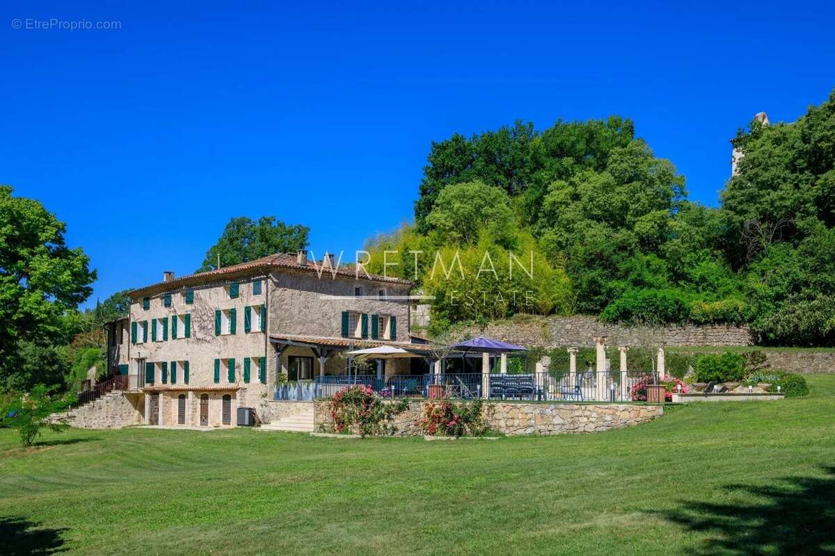 Maison à CALLIAN