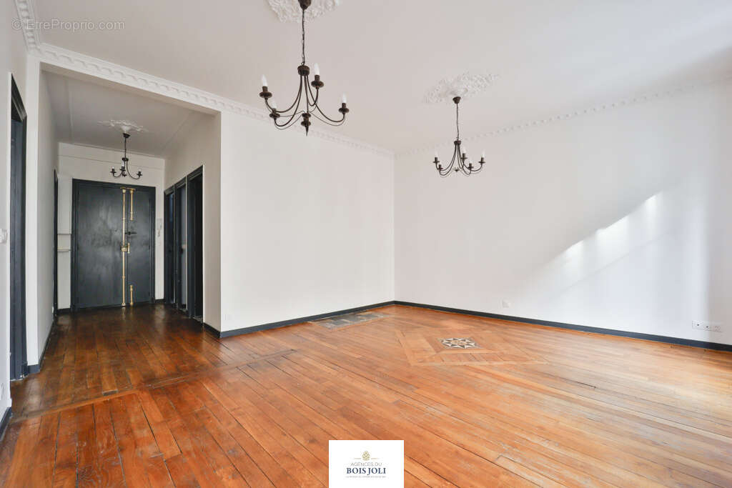 Appartement à ISSY-LES-MOULINEAUX