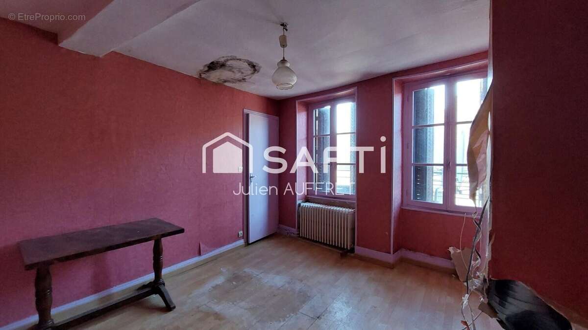 Photo 7 - Appartement à CHATEAU-CHINON(VILLE)