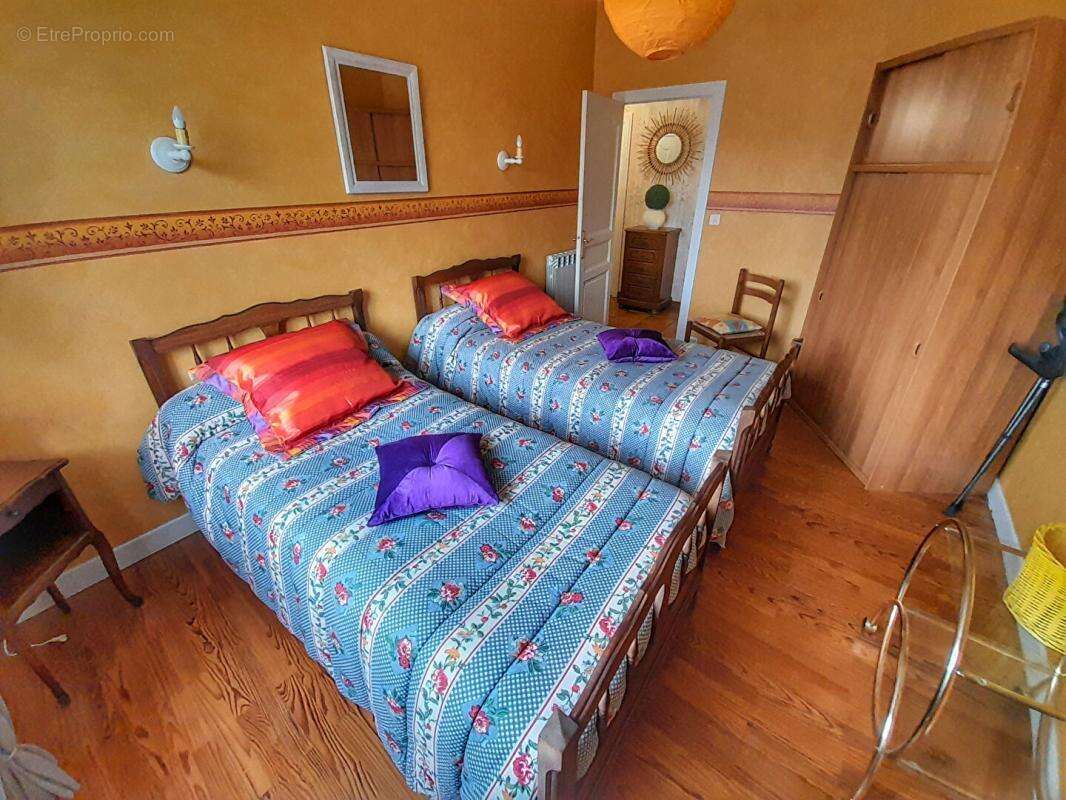 Villa sur 3 niveaux en face des Pyrénées - photo 11