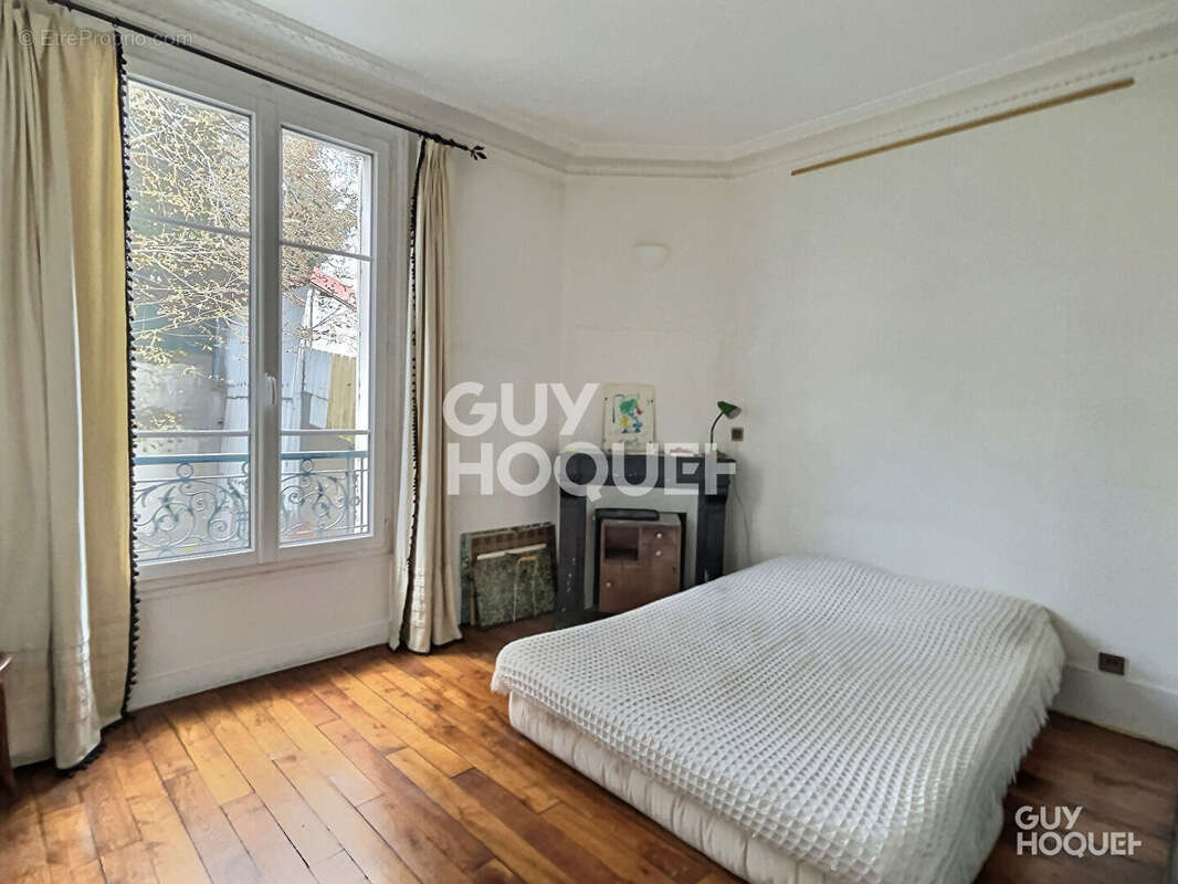 Appartement à AUBERVILLIERS