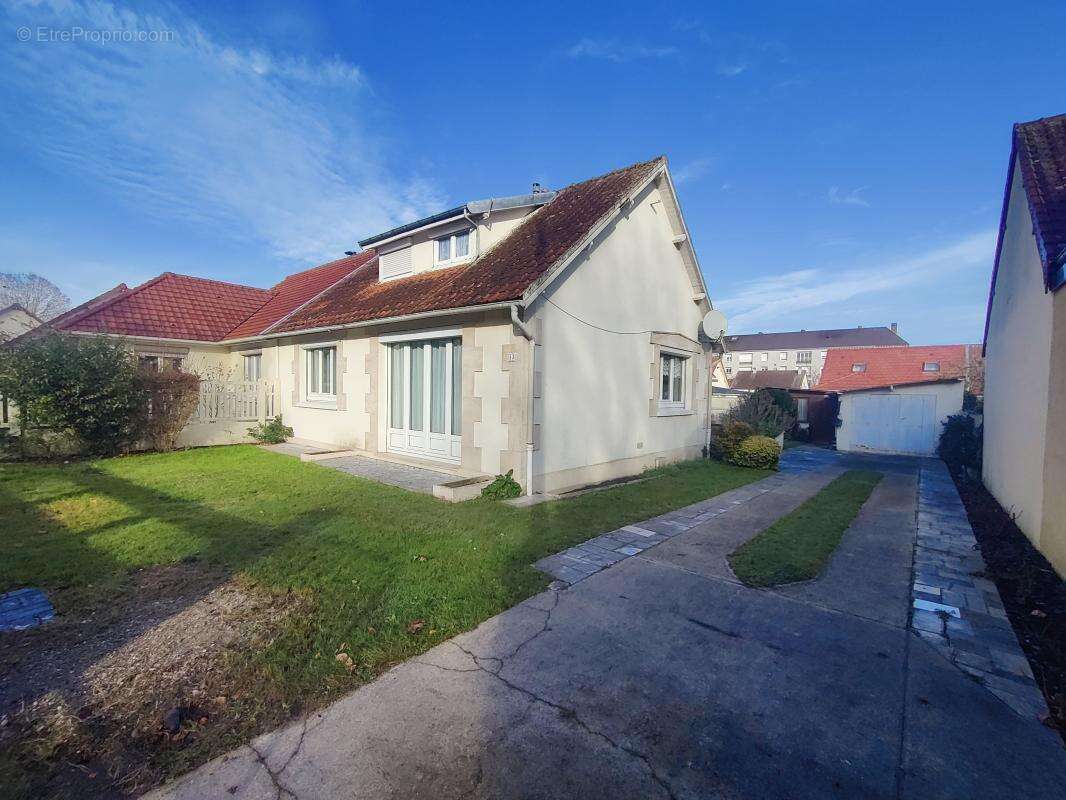 Maison à LE GRAND-QUEVILLY