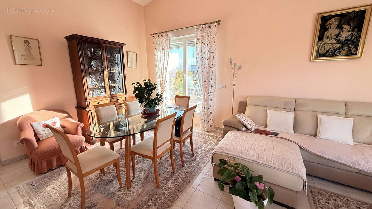 Appartement à OLIVET