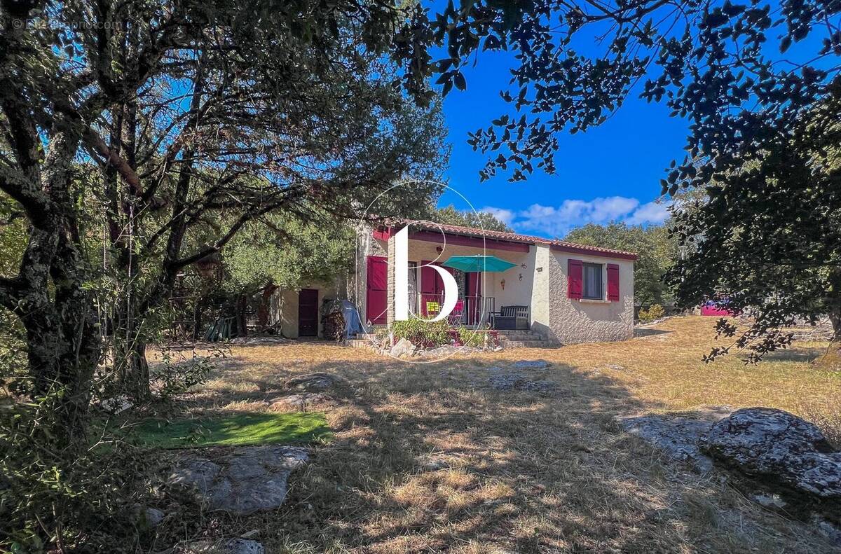 Maison 57 m² à Mejannes-Le-Clap  - photo 1