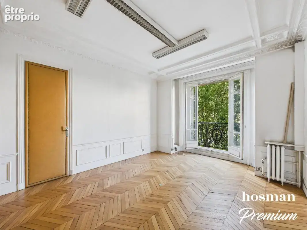 Beau 4 pièces Haussmannien de 99 m2 - Profession libérale - Traversant, charme de l'ancien, lumineux - Rue Ordener, Paris 18ème - photo 17