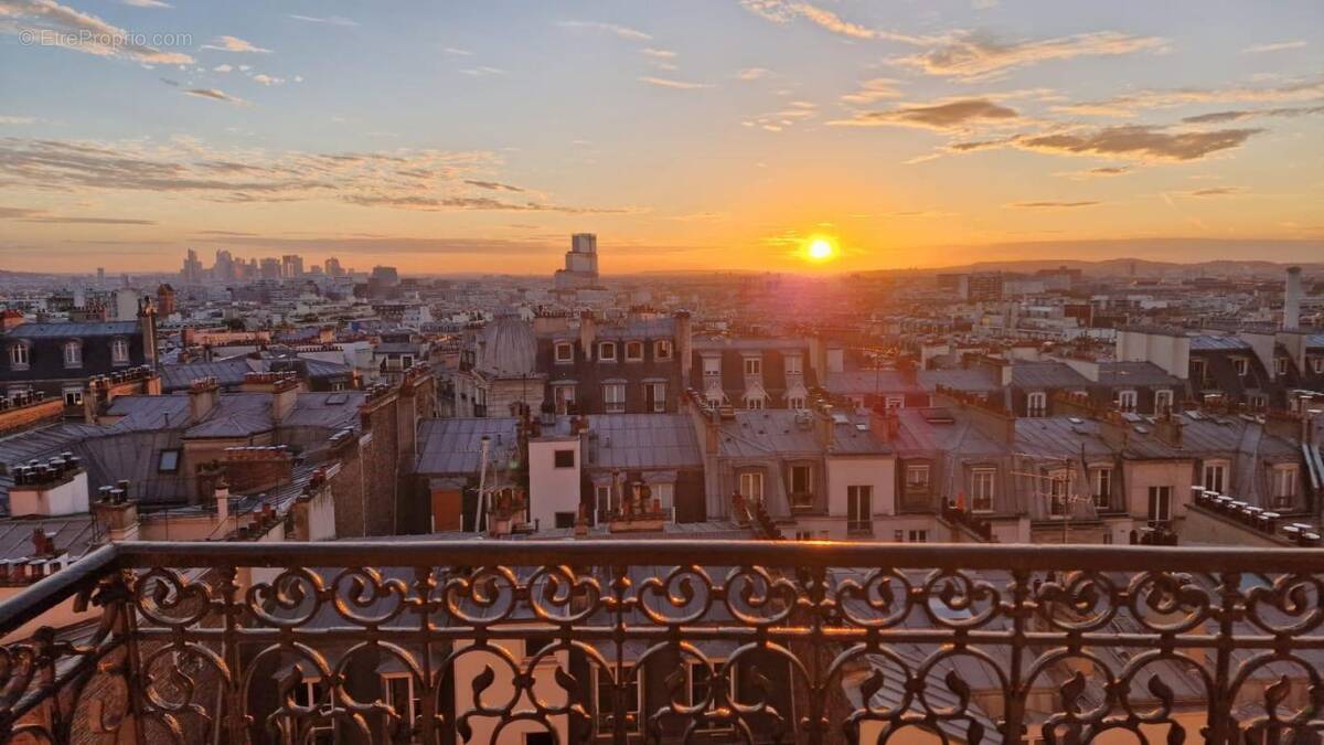 Appartement à PARIS-18E