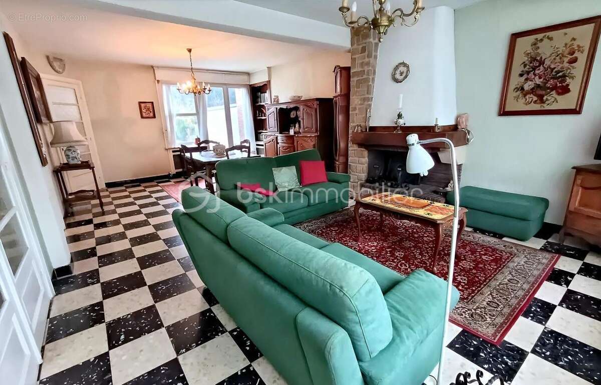 Maison à HENIN-BEAUMONT