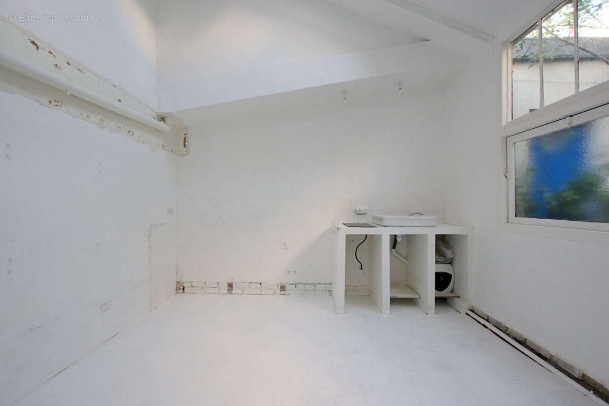 Commerce à PARIS-14E