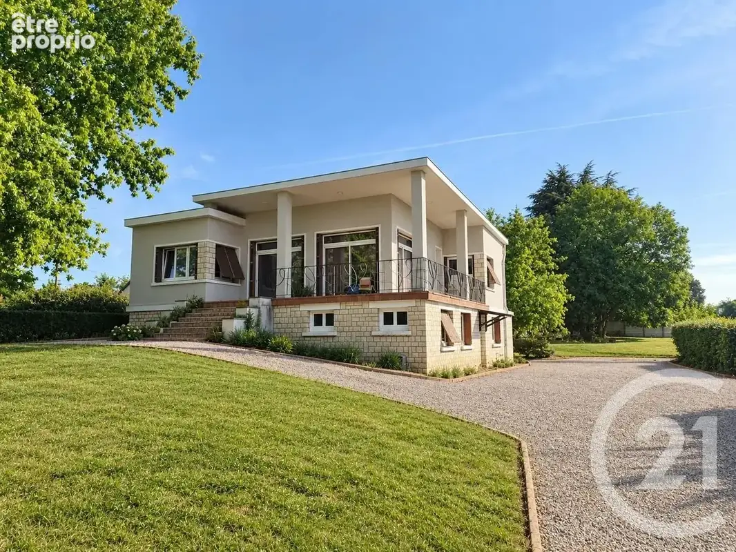 Maison à POUILLY-SUR-LOIRE