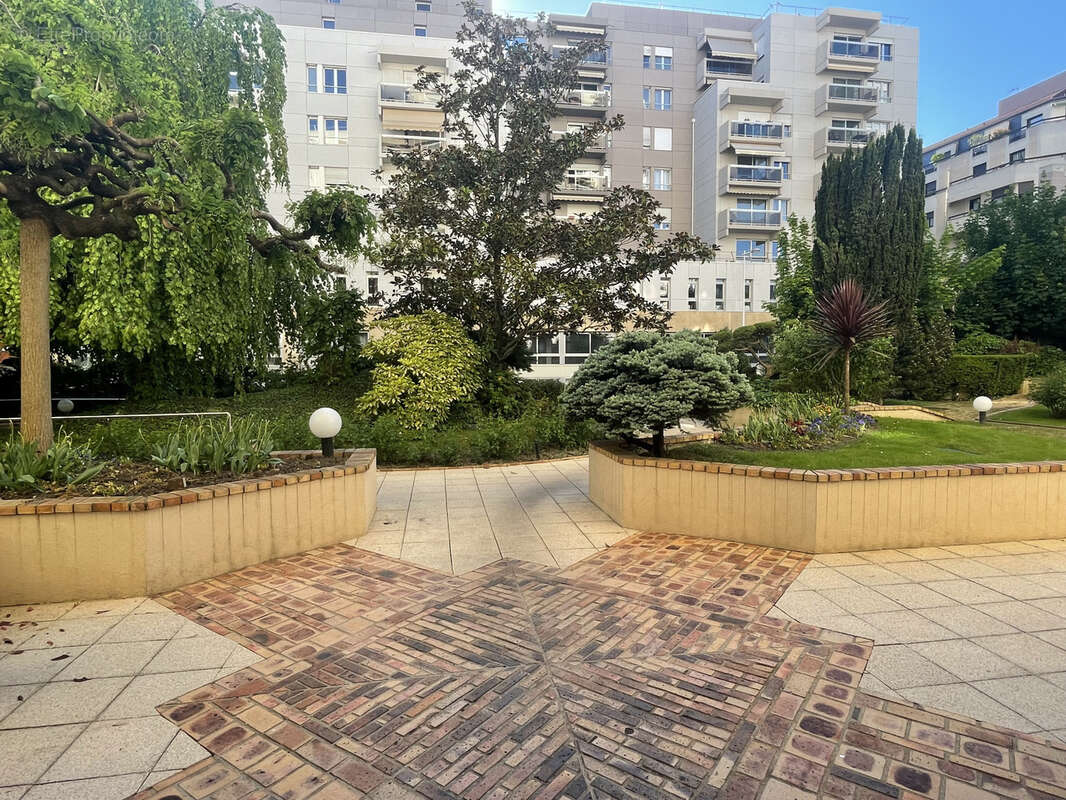 Appartement à LYON-6E