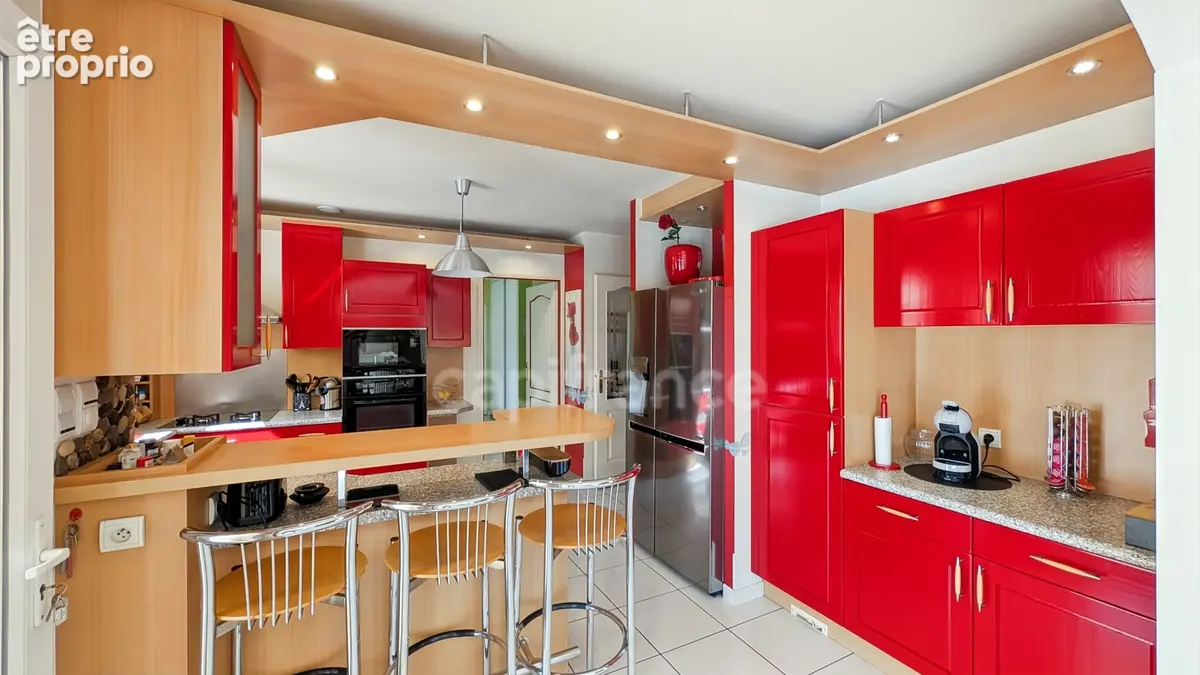 À 5 minutes de Chalon-sur-Saône (71) ​Superbe Villa de 200 m² double garage et dépendance Parc de 1 800 m² Piscine & Pool House  - photo 28