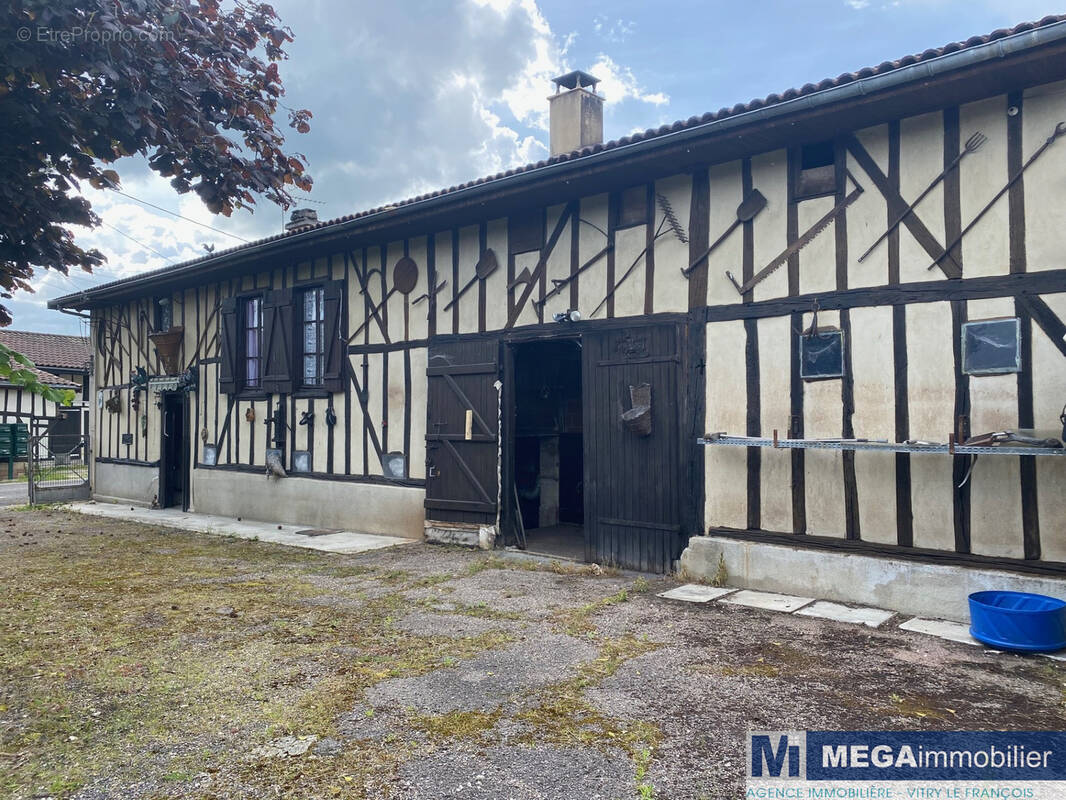 Maison à ARRIGNY