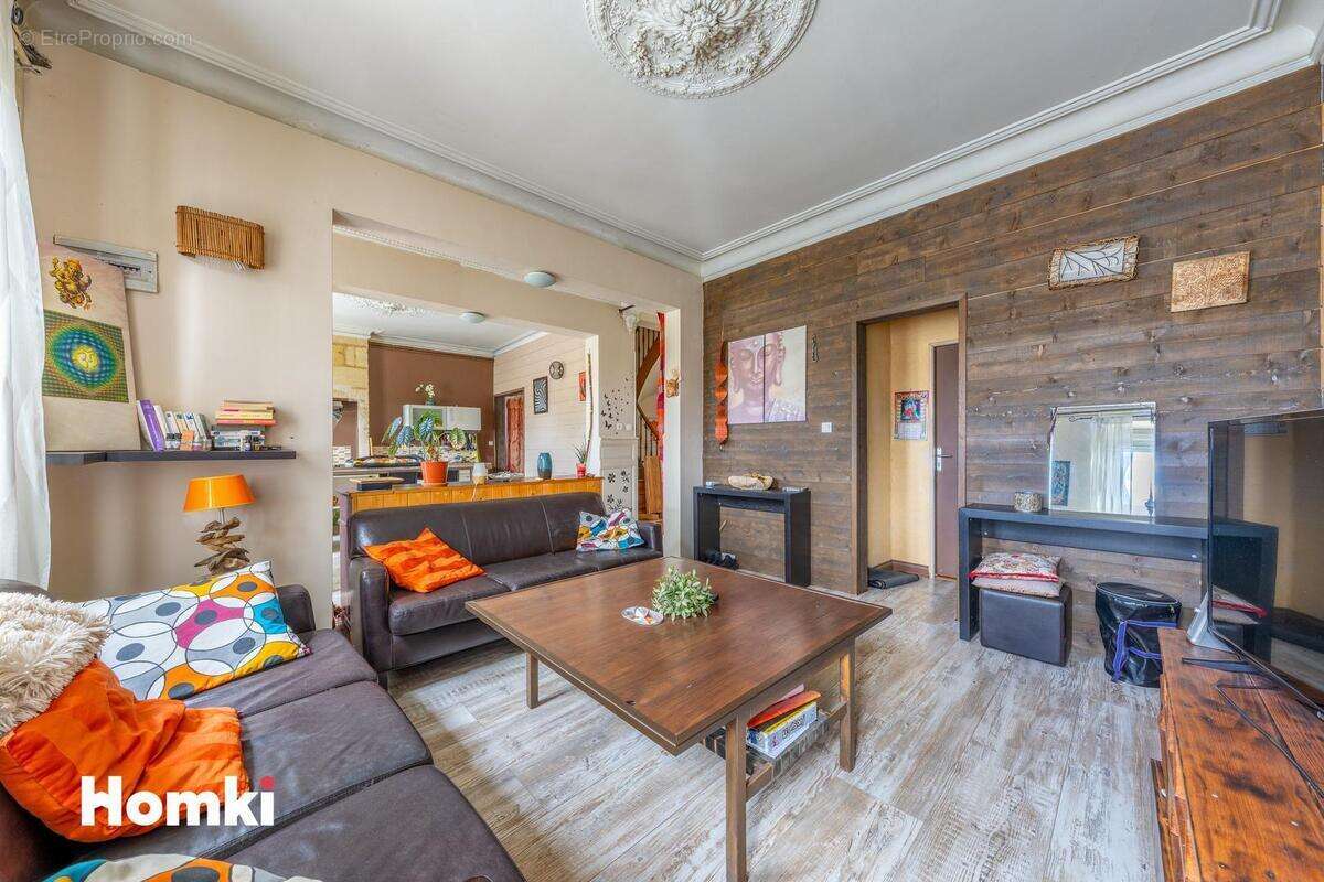 Maison à CARBON-BLANC