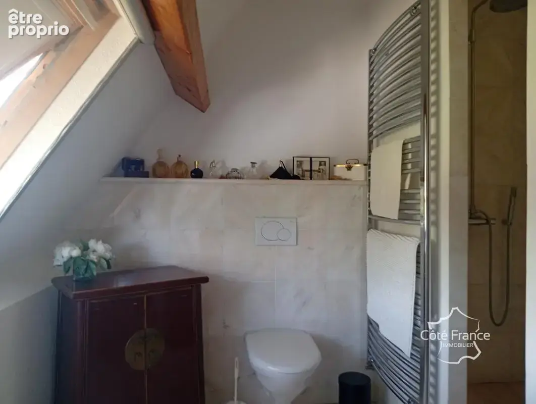 Belle maison en pierre rénovée avec piscine chauffée et char - photo 22