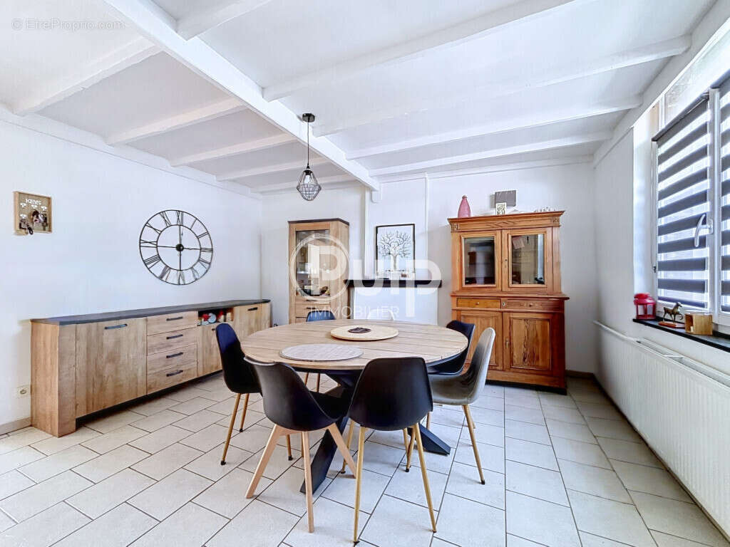 Maison à BRUILLE-LEZ-MARCHIENNES
